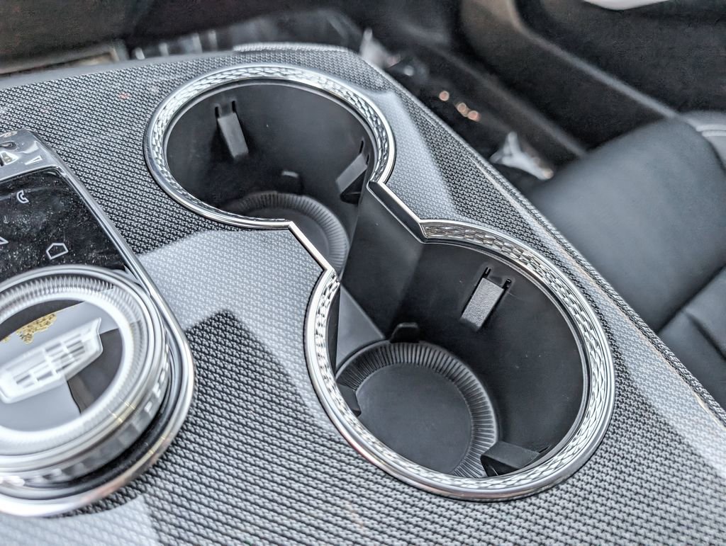 New 2026 Cadillac Optiq Sport 2 image 29