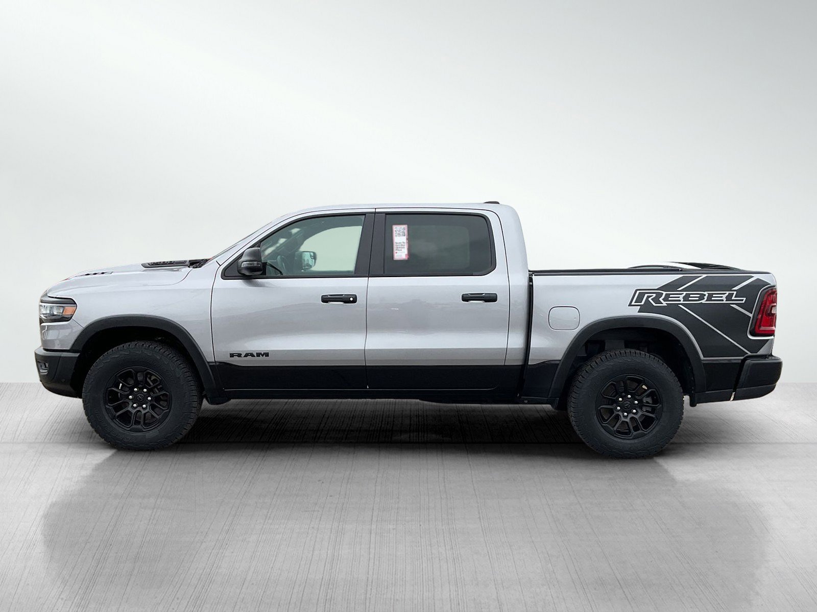 Used 2025 RAM 1500 Rebel AWD/4WD image 2