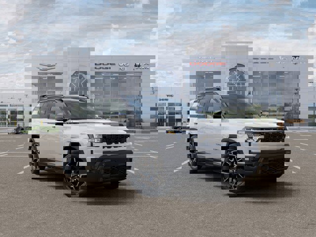 New 2026 Jeep Cherokee Overland image 5