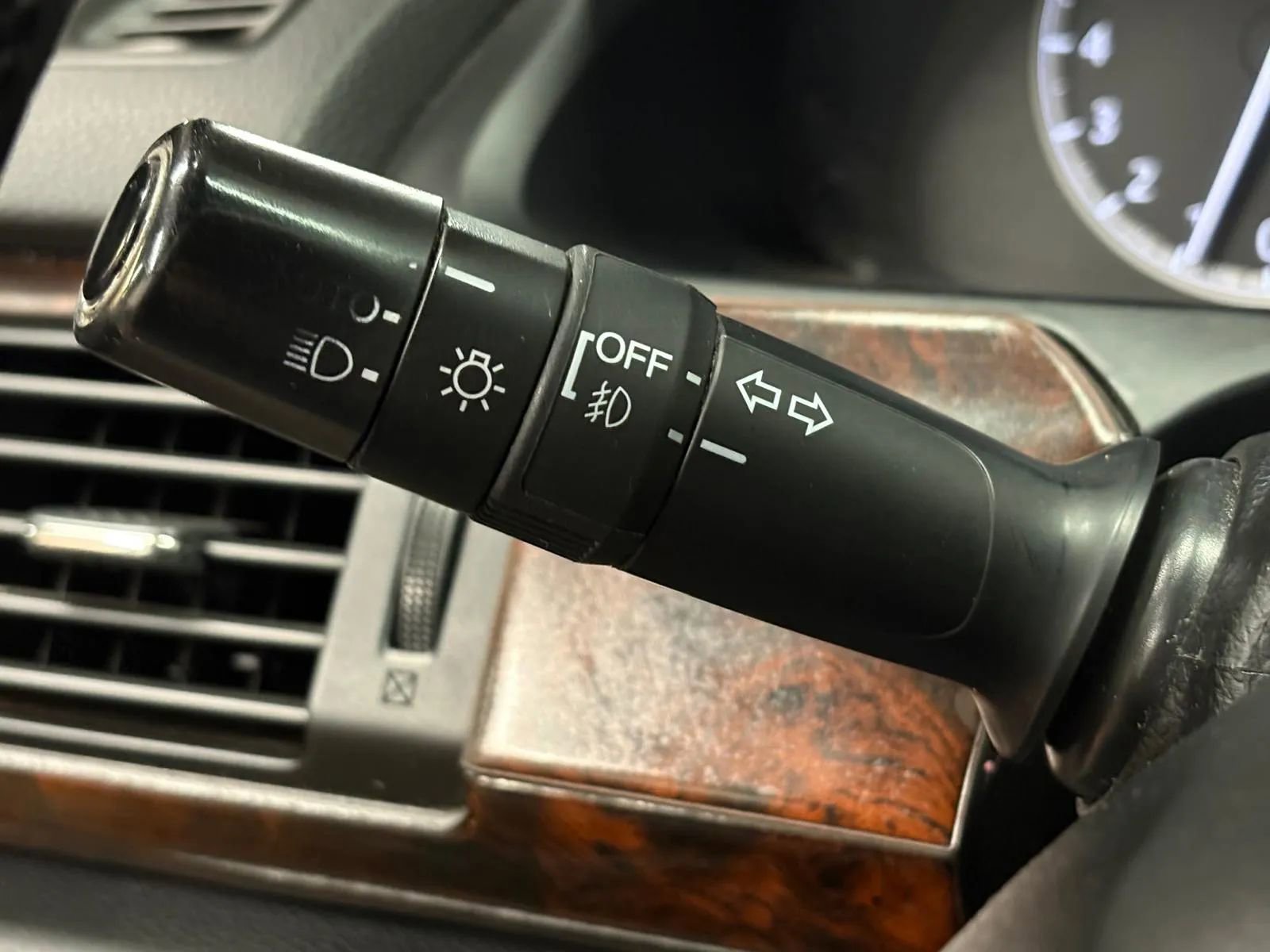 Used 2014 Honda Accord EX-L image 36