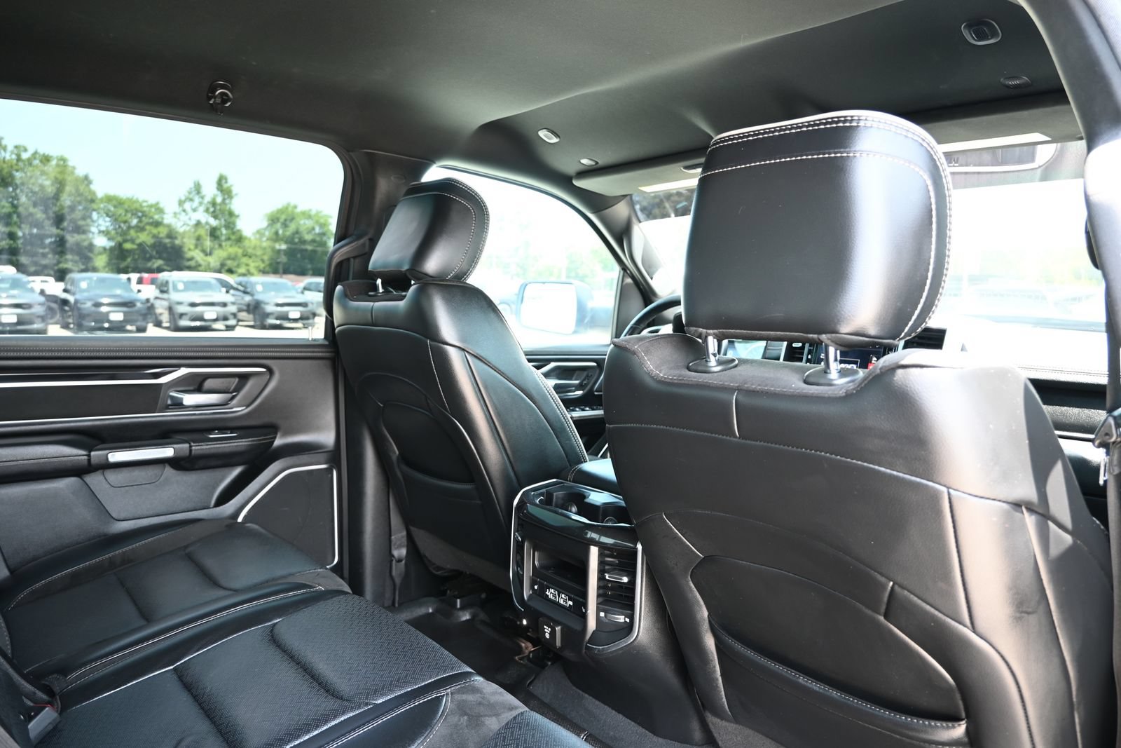 Used 2019 RAM 1500 Laramie RWD image 35