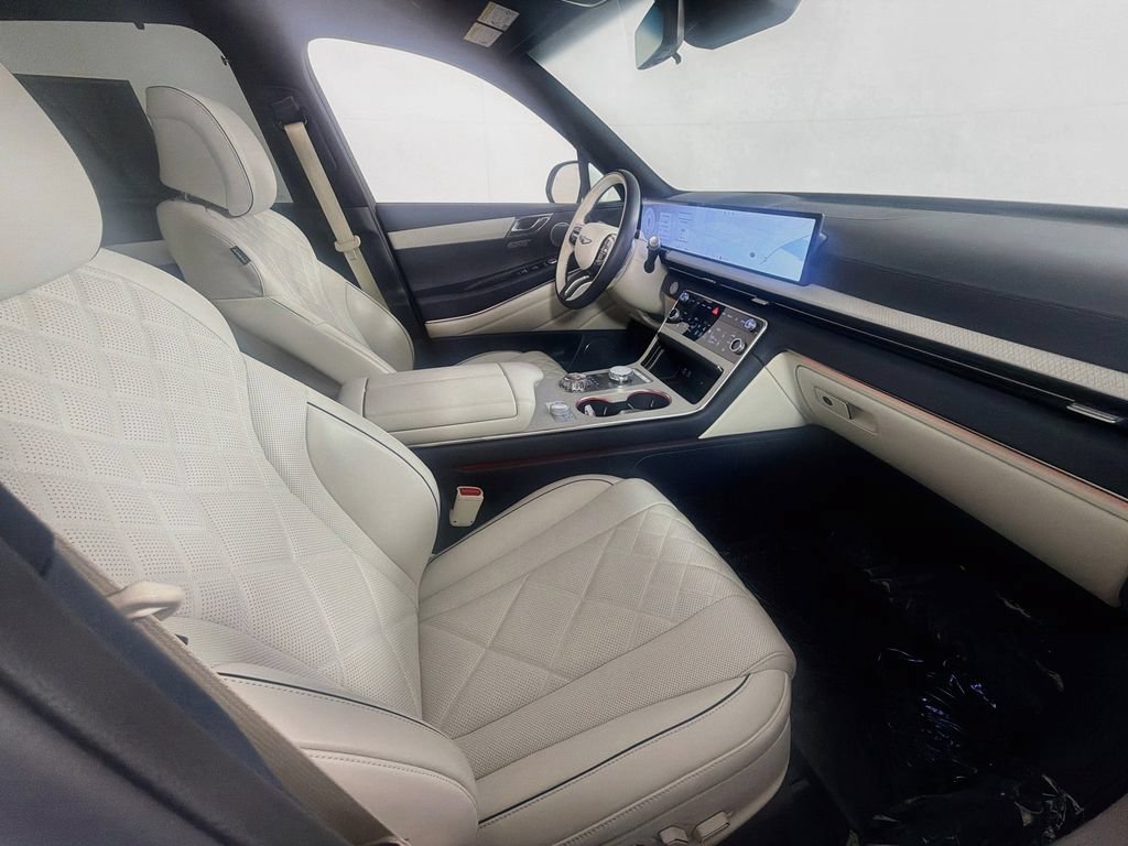 Used 2025 Genesis GV80 3.5T Prestige AWD/4WD image 36