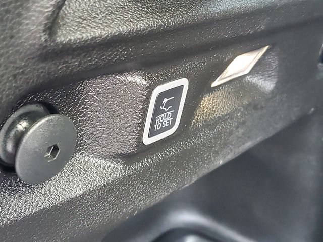 Used 2022 Jeep Grand Cherokee L Laredo AWD/4WD image 9