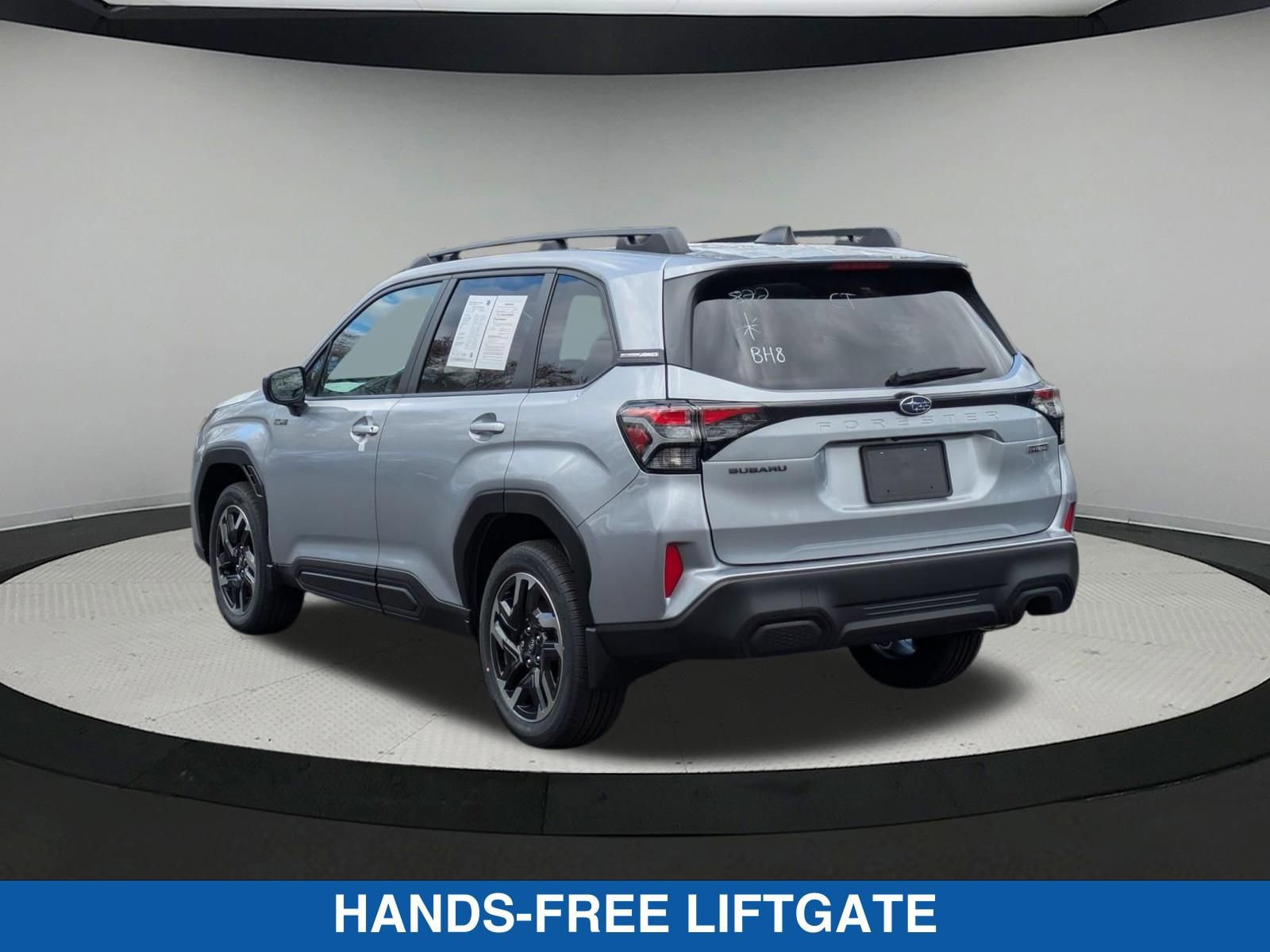Certified 2025 Subaru Forester Premium AWD/4WD image 6