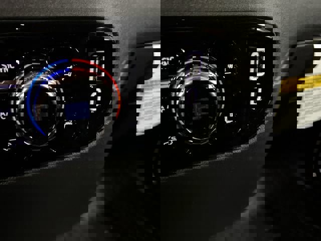 New 2026 GMC Sierra 1500 Elevation w/ Elevation Select Package AWD/4WD image 35