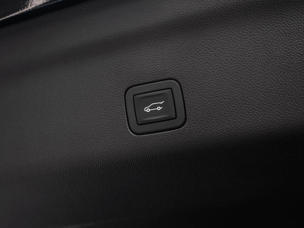 New 2026 Chevrolet Tahoe Premier AWD/4WD image 10