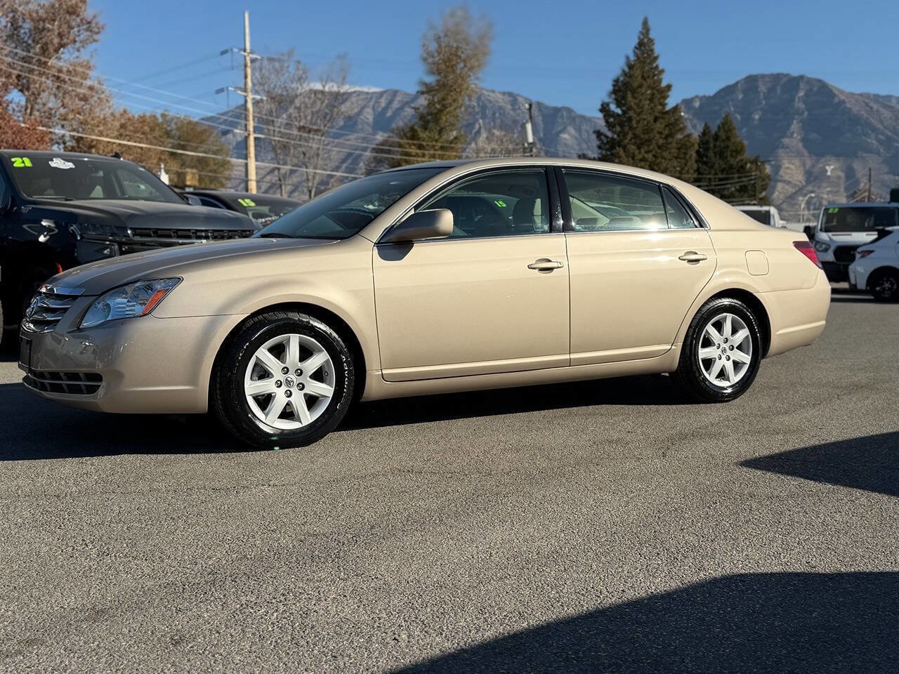 Used 2007 Toyota Avalon Limited image 6