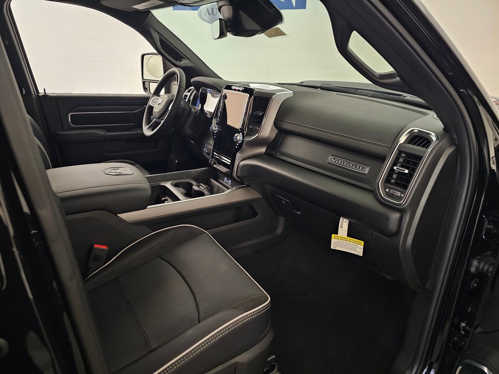 New 2026 RAM 2500 Laramie w/ Sport Appearance Package image 34