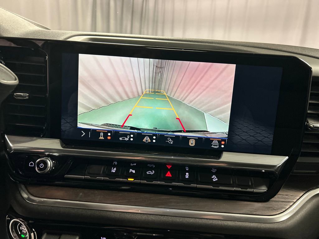 Used 2025 GMC Sierra 2500 SLT w/ SLT Premium Package image 18