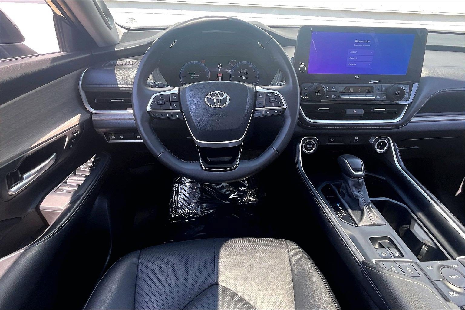 Used 2024 Toyota Grand Highlander AWD image 6