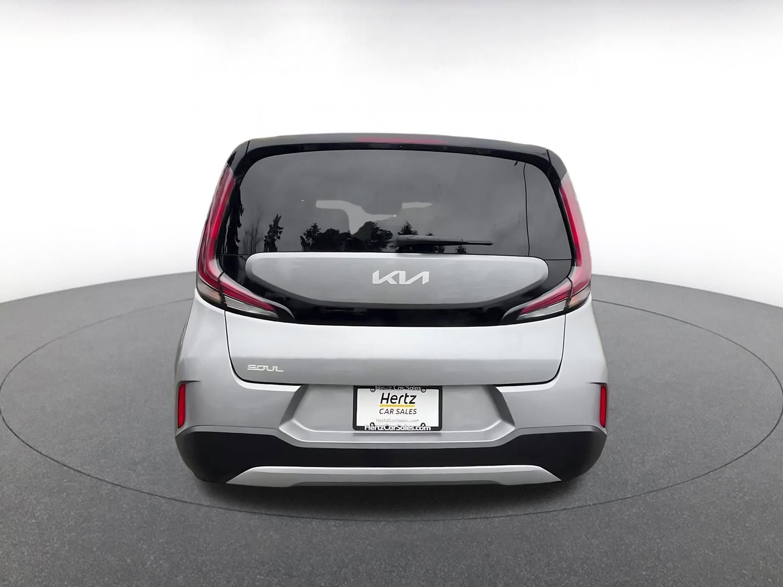 Used 2025 Kia Soul LX w/ LX Technology Package image 12