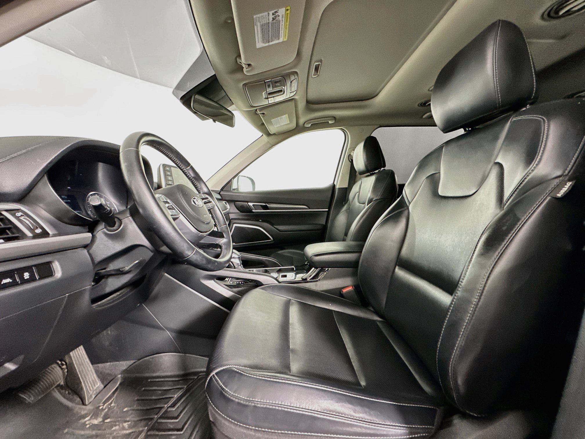 Used 2021 Kia Telluride S FWD image 13