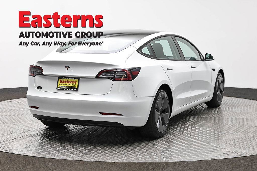 Used 2023 Tesla Model 3 Standard Range RWD image 5
