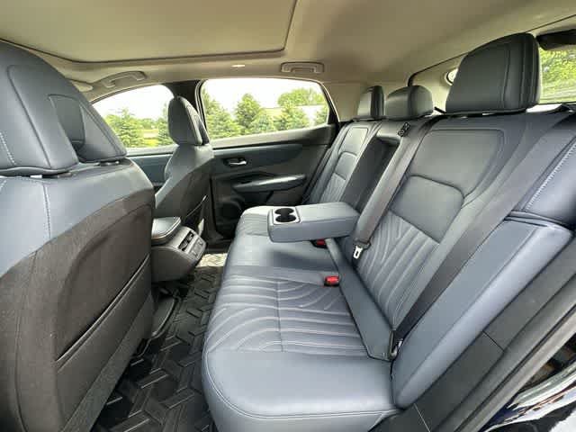 Used 2024 Nissan Ariya AWD image 20