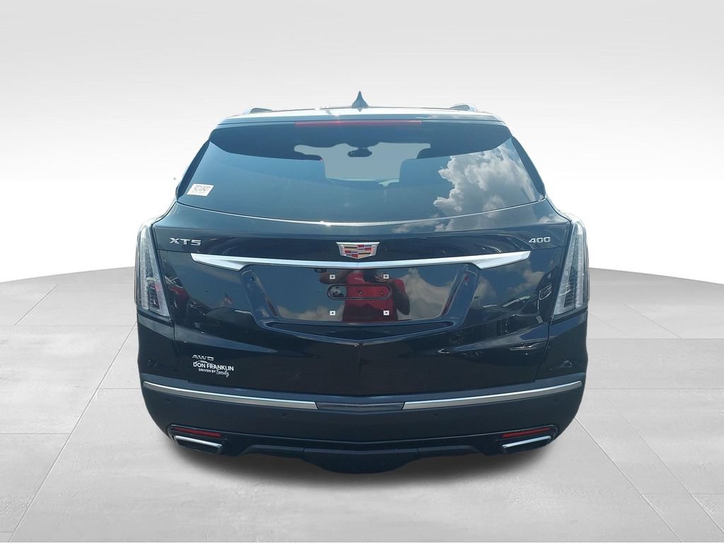 Used 2024 Cadillac XT5 Sportv w/ LPO, Floor Liner Package AWD/4WD image 4