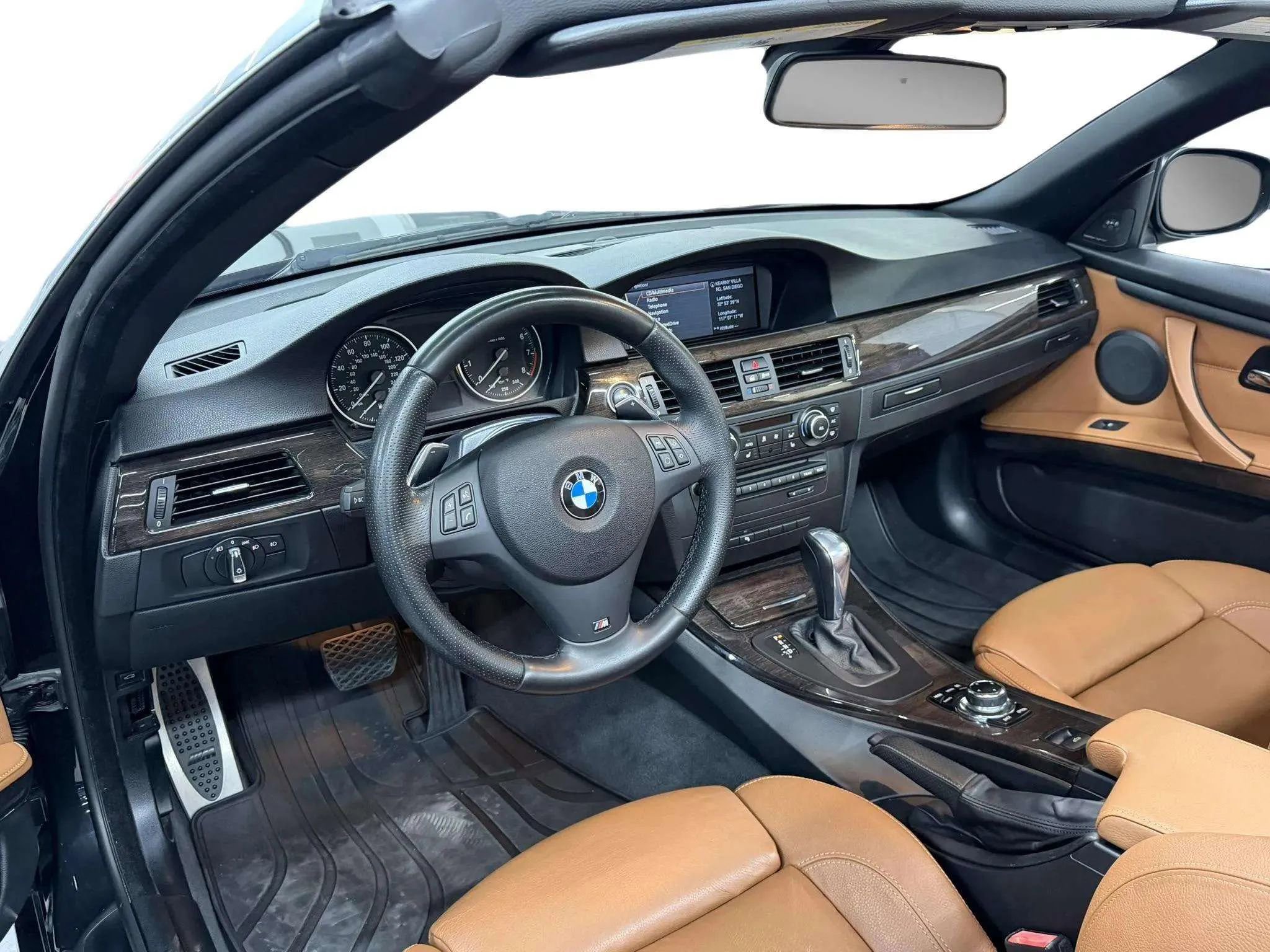 Used 2013 BMW 335i 335i Convertible 2D image 13