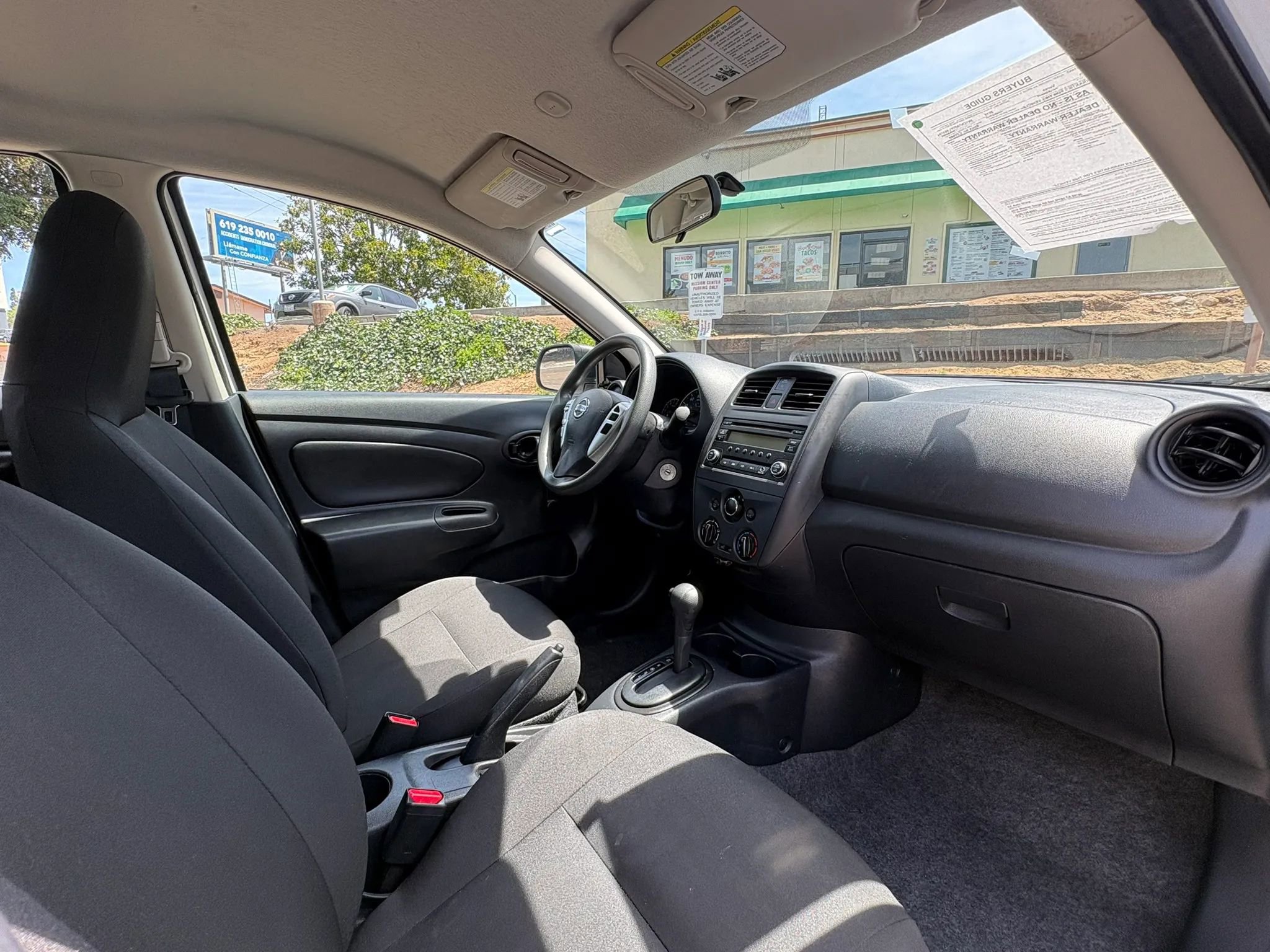 Used 2015 Nissan Versa S Plus FWD image 17