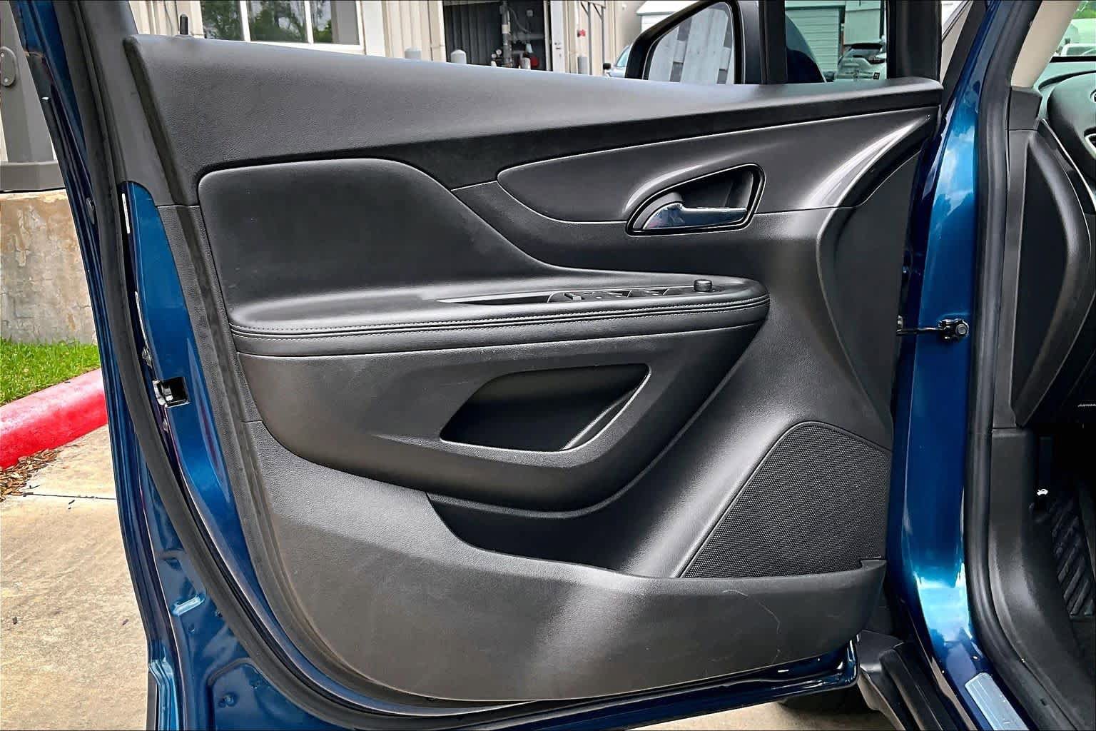 Used 2019 Buick Encore Preferred FWD image 20