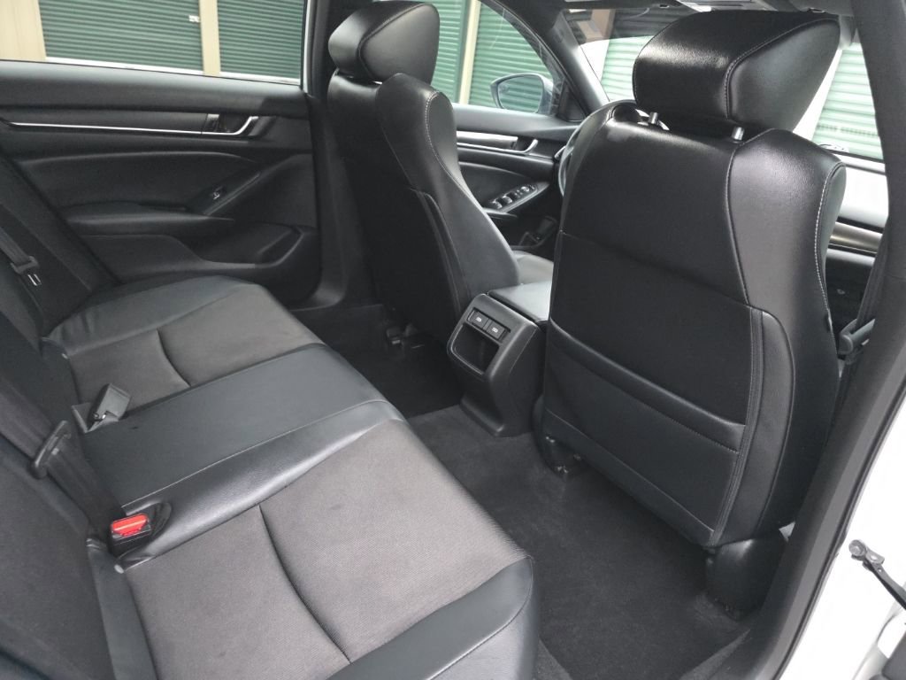 Used 2022 Honda Accord Sport image 15