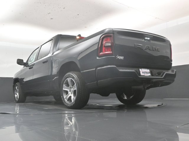 New 2027 RAM 1500 Express AWD/4WD image 49
