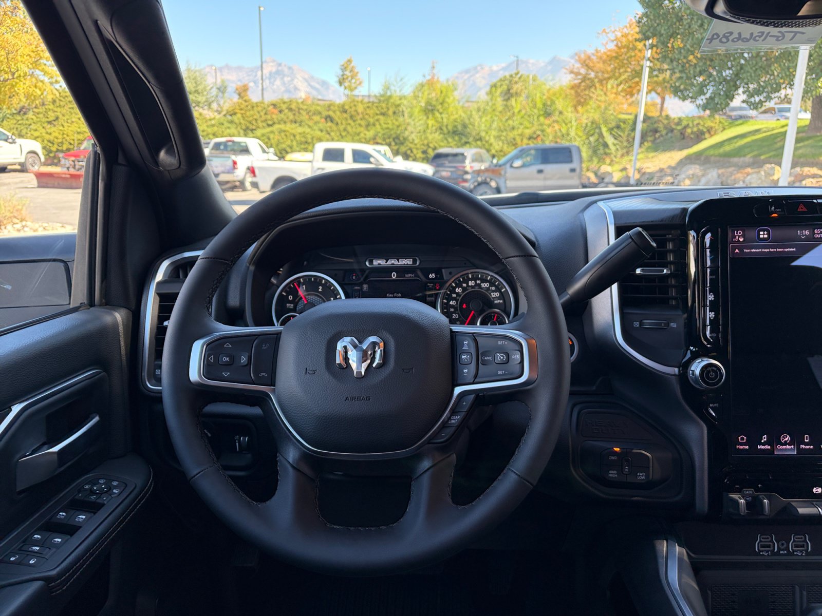 New 2026 RAM 2500 Big Horn AWD/4WD image 22