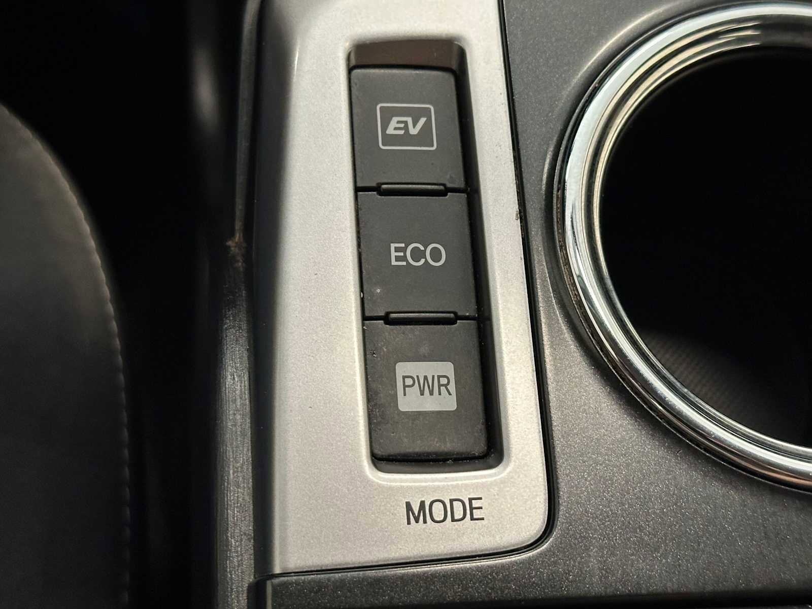 Used 2016 Toyota Prius V Two FWD image 16