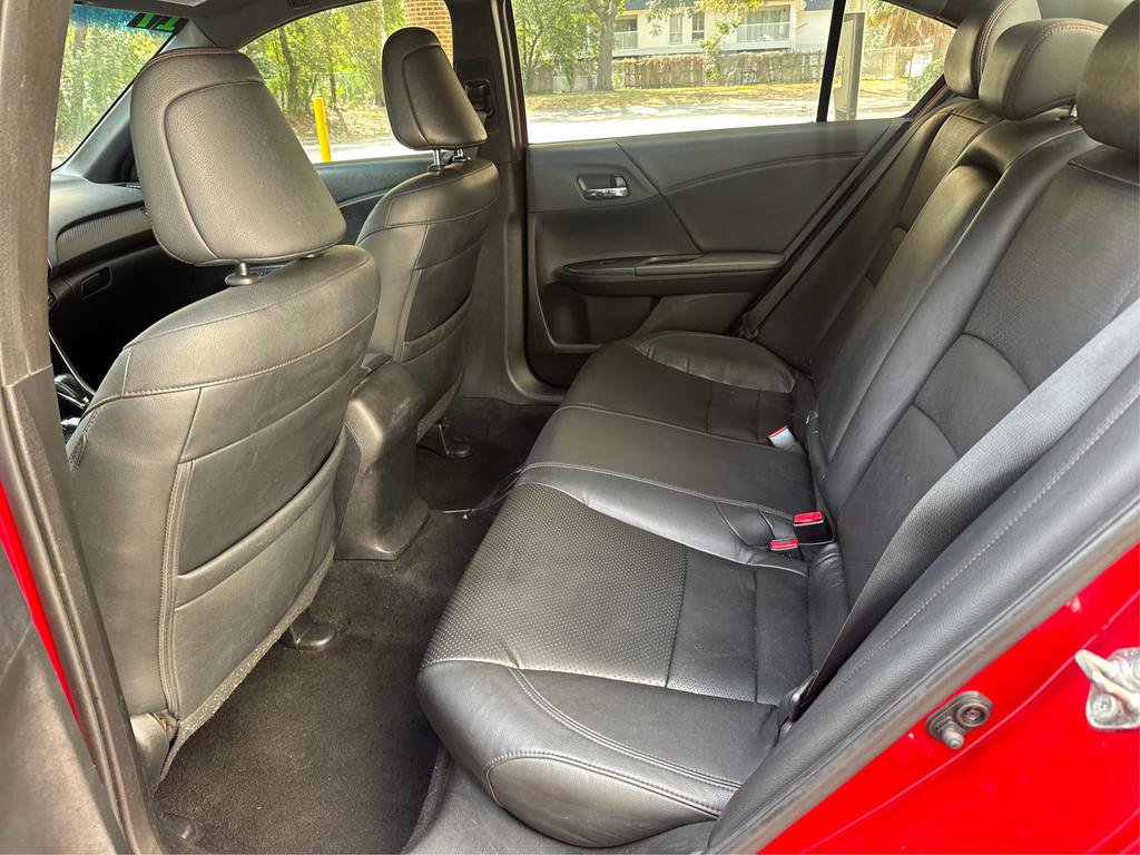 Used 2017 Honda Accord Sport Special Edition image 10