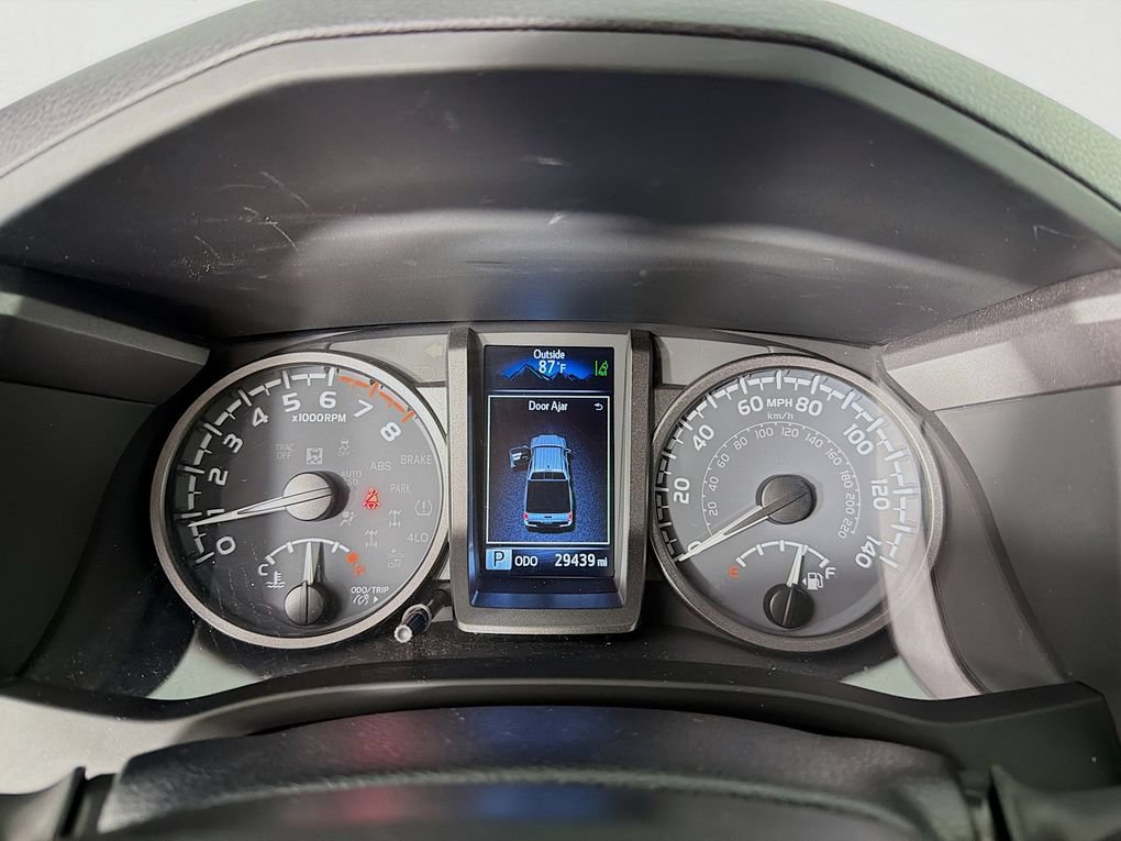 Used 2023 Toyota Tacoma TRD Off-Road AWD/4WD image 18