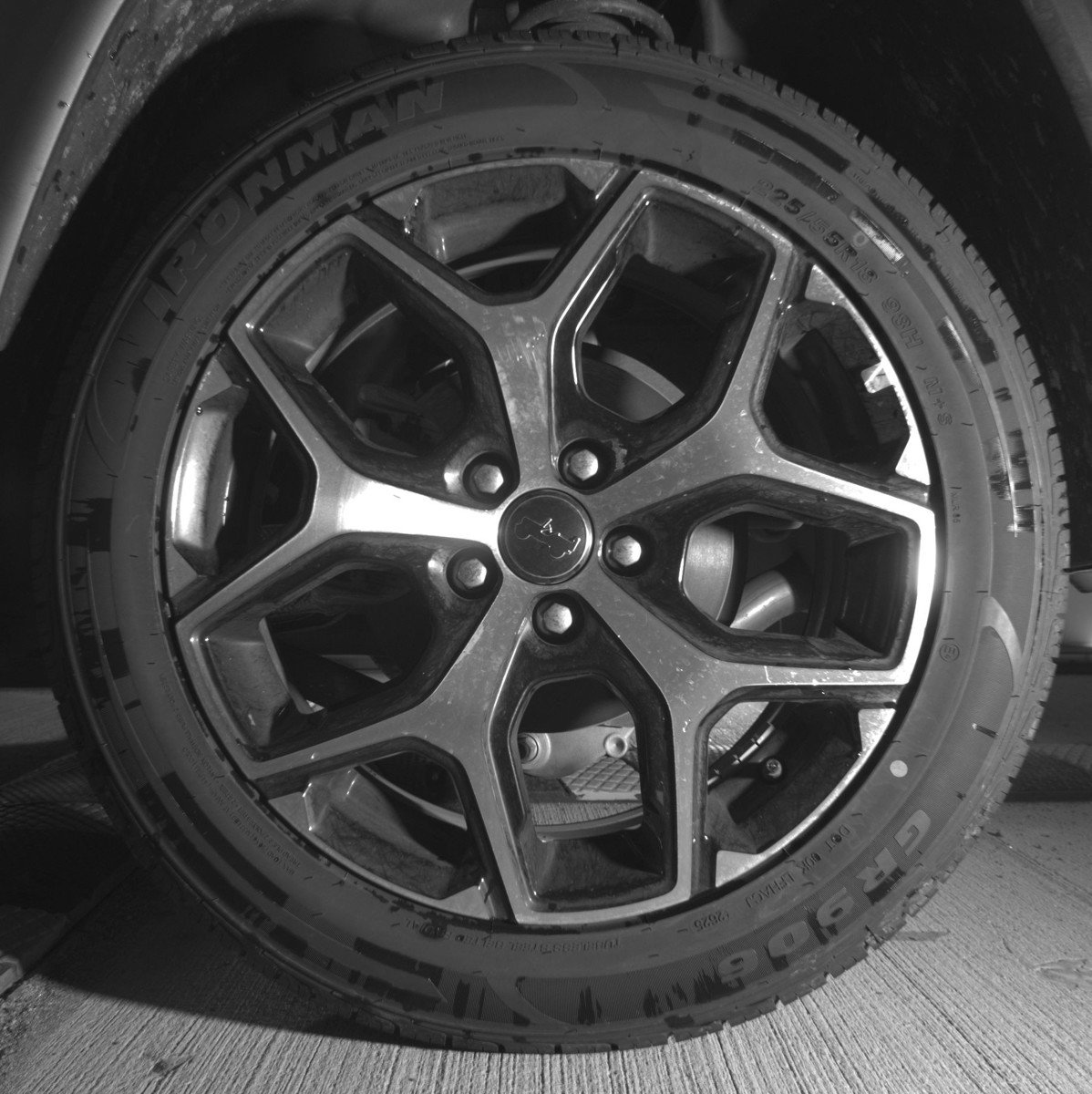 Used 2025 Jeep Compass Limited image 14