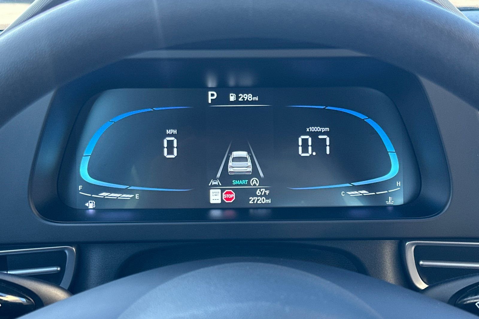 Certified 2026 Hyundai Elantra SE FWD image 25