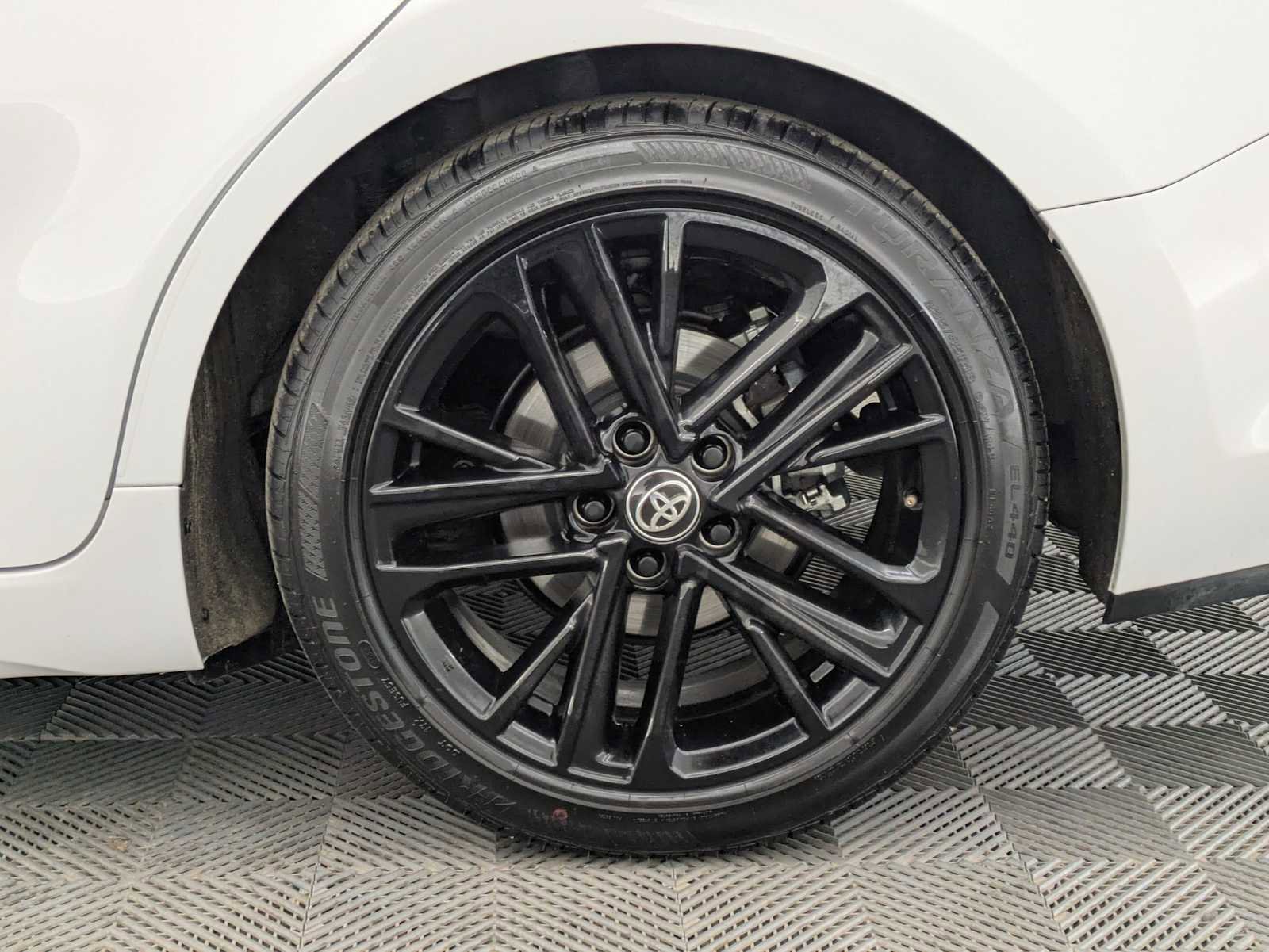 Used 2025 Toyota Camry SE image 14