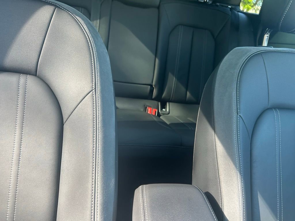 Used 2023 Audi Q4 e-tron Premium w/ Convenience Package image 40