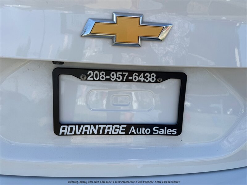 Used 2017 Chevrolet Cruze LS FWD image 28