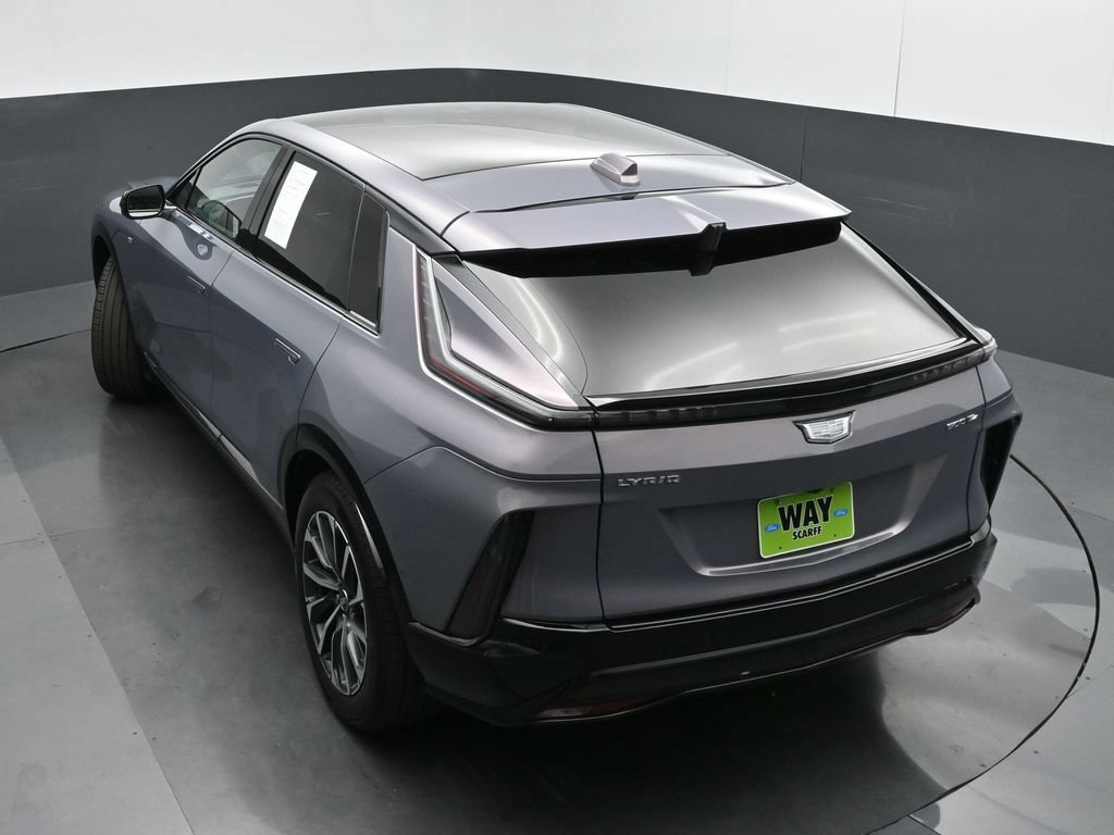 Used 2024 Cadillac Lyriq Sport AWD/4WD image 40