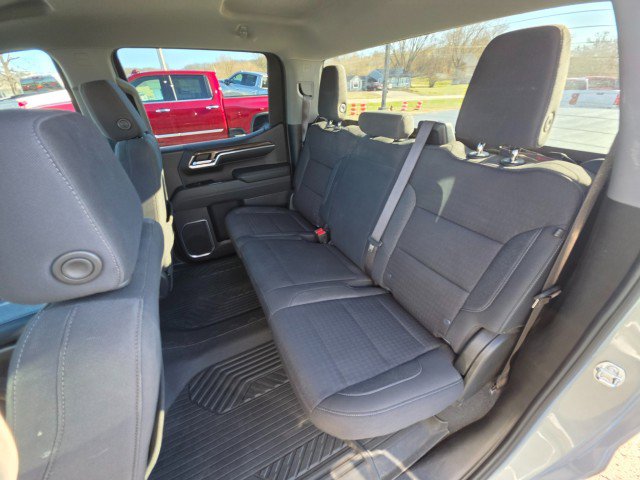 Used 2023 Chevrolet Silverado 1500 RST w/ Z71 Off-Road Package image 24