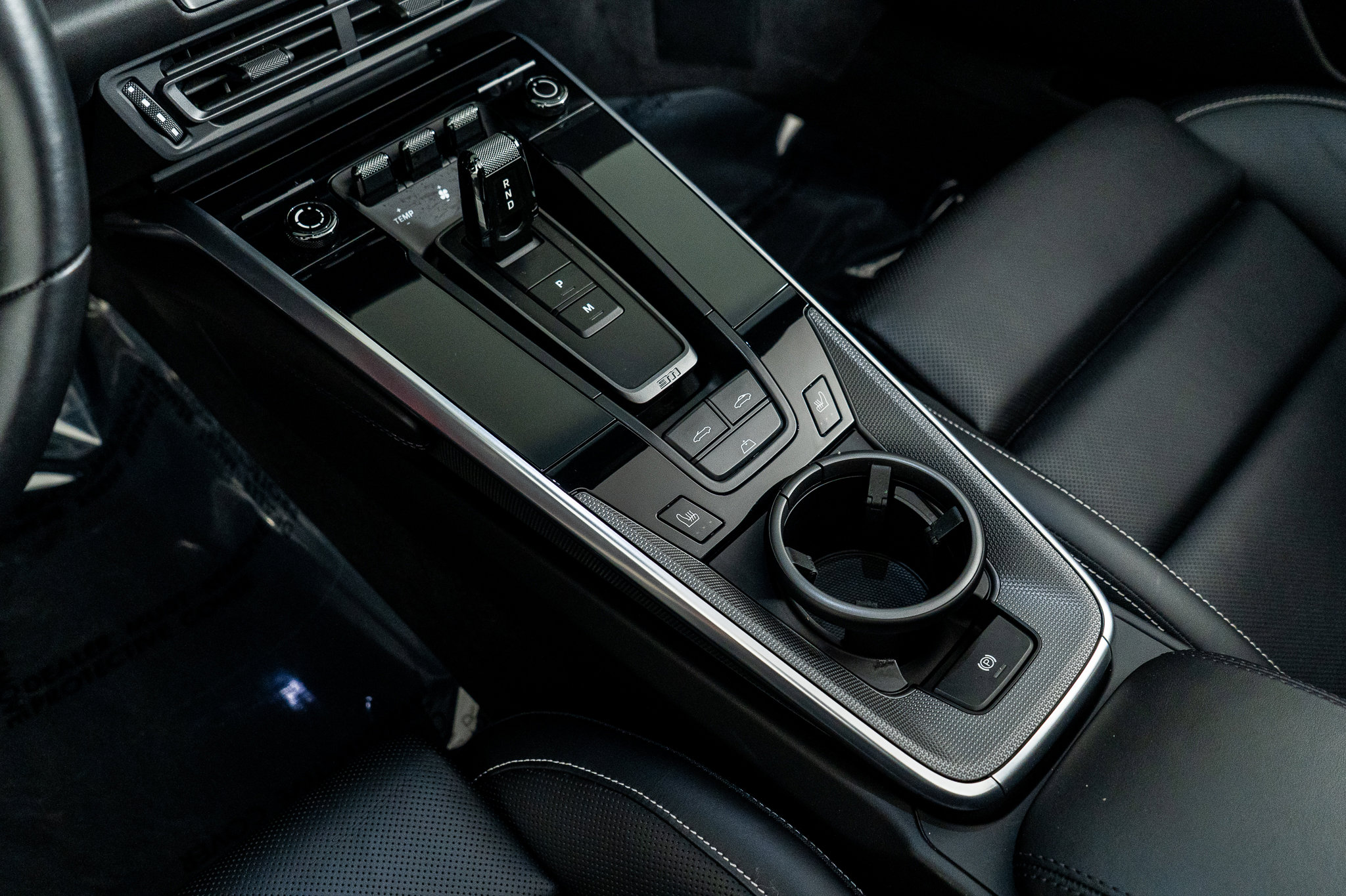 Used 2024 Porsche 911 Turbo image 36