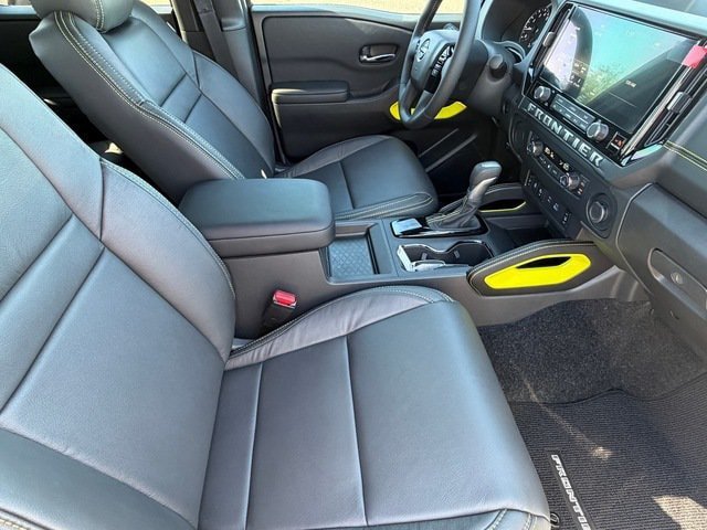 New 2027 Nissan Frontier SV RWD image 11