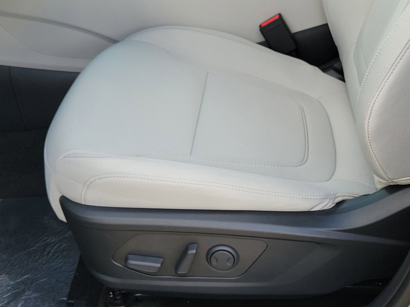 New 2026 Hyundai Tucson SEL image 16