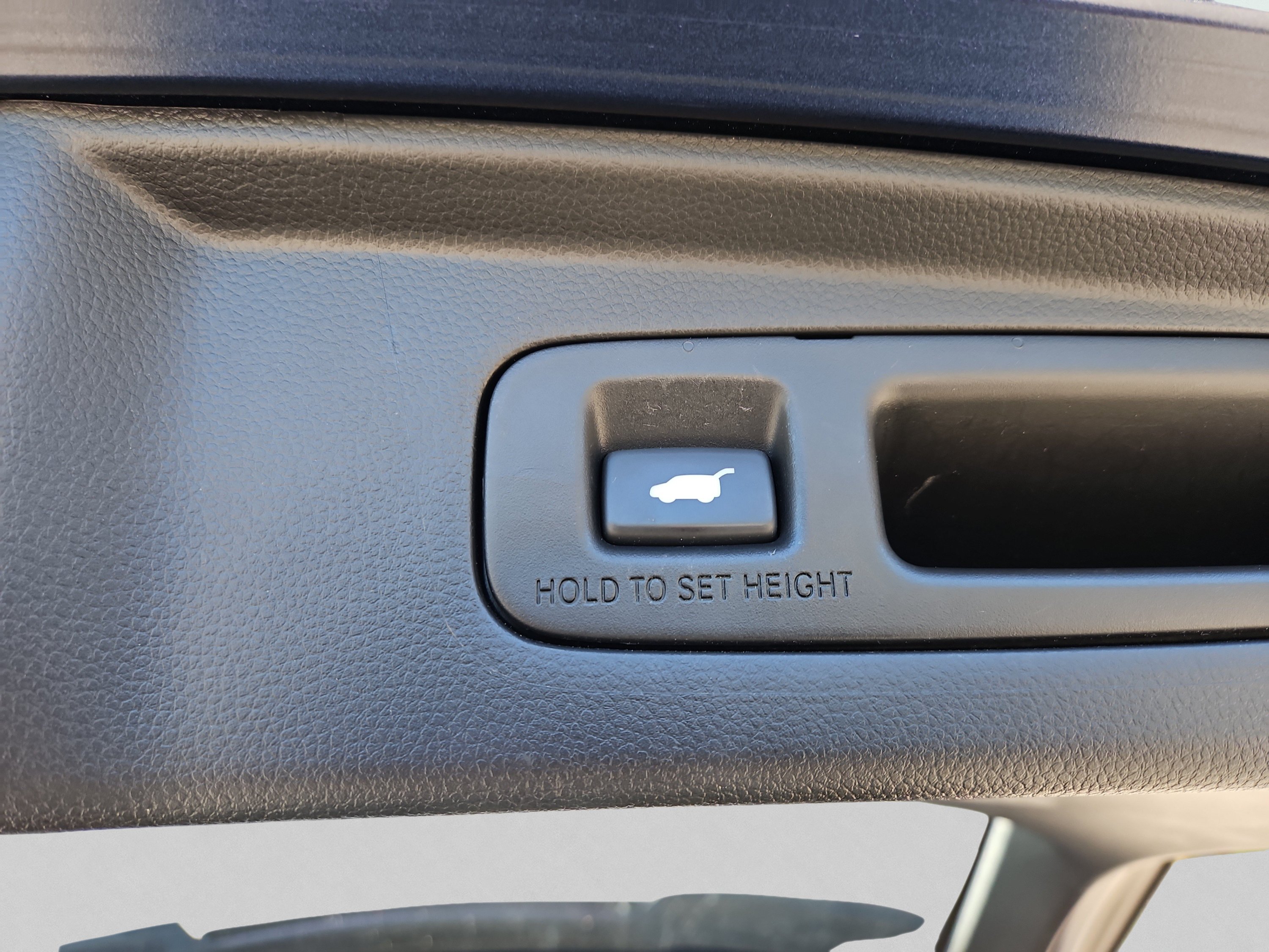 Certified 2023 Honda CR-V EX-L image 9