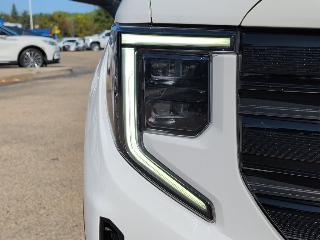 Used 2022 GMC Sierra 1500 Elevation AWD/4WD image 44