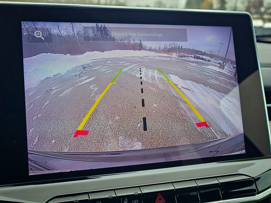 Used 2024 Jeep Compass Latitude image 24