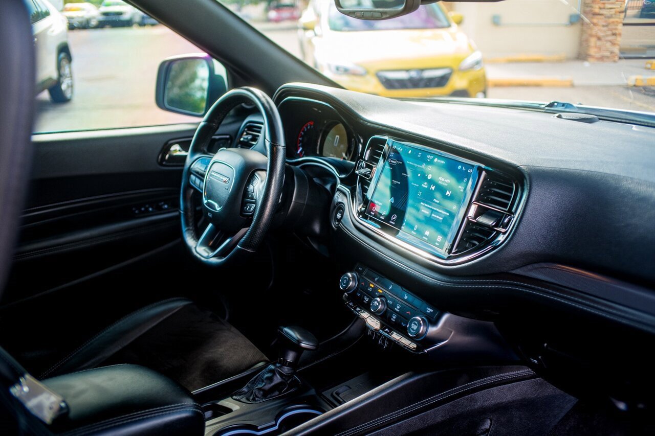 Used 2022 Dodge Durango GT image 37