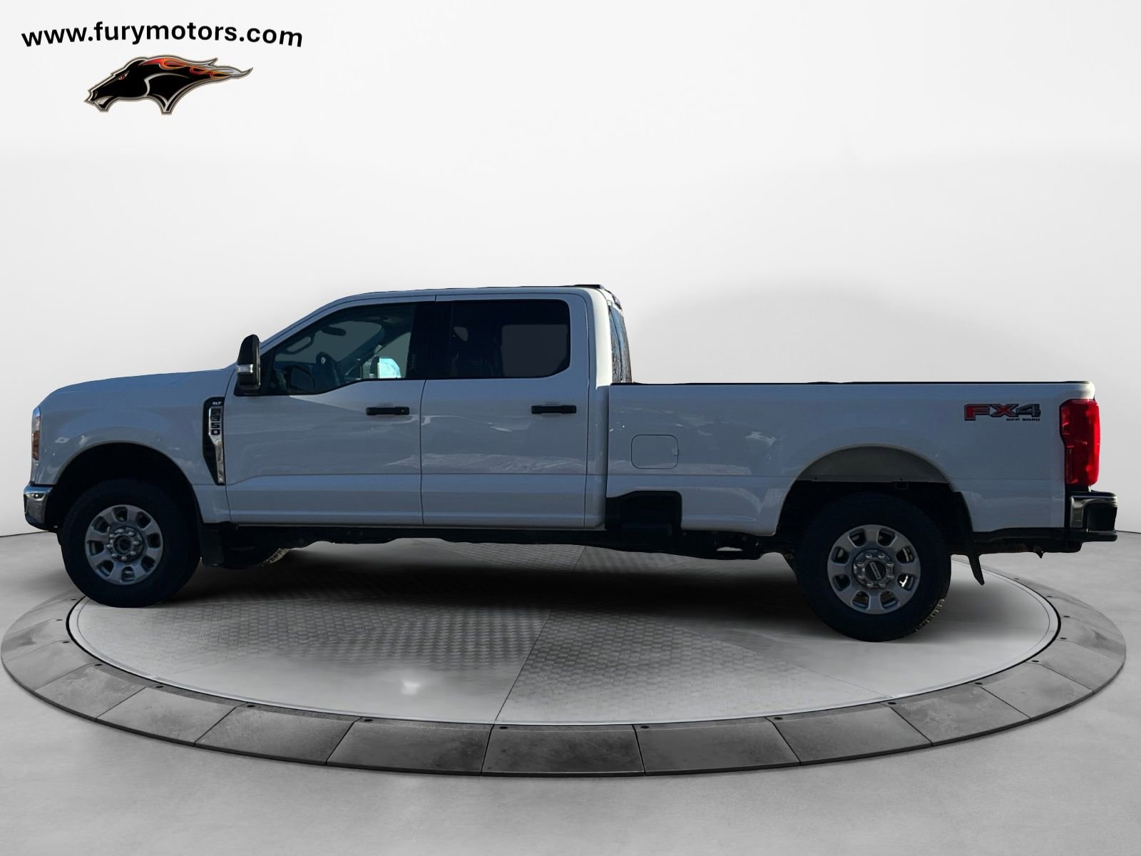 Used 2024 Ford F350 XLT w/ FX4 Off-Road Package image 6