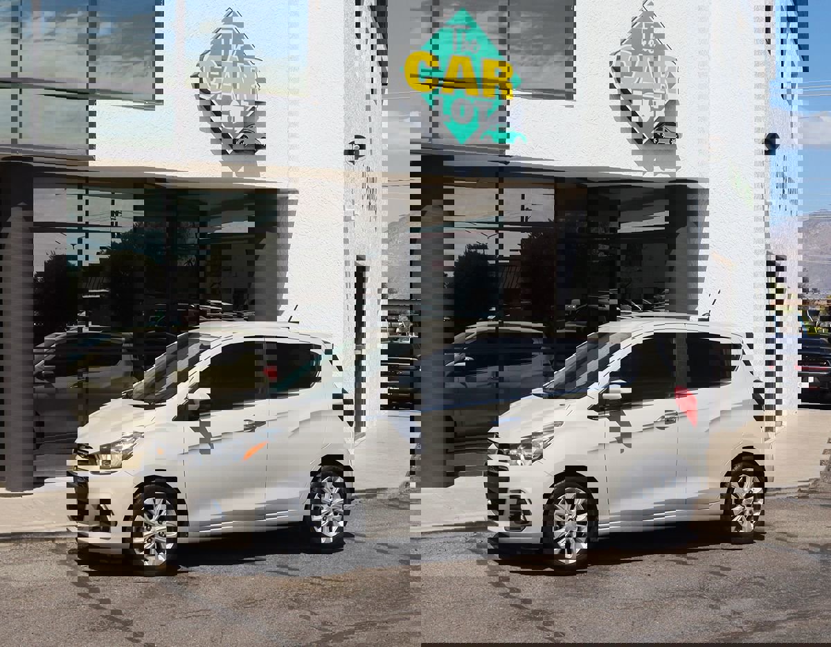 Used 2016 Chevrolet Spark LT w/ Driver Confidence Package image 7