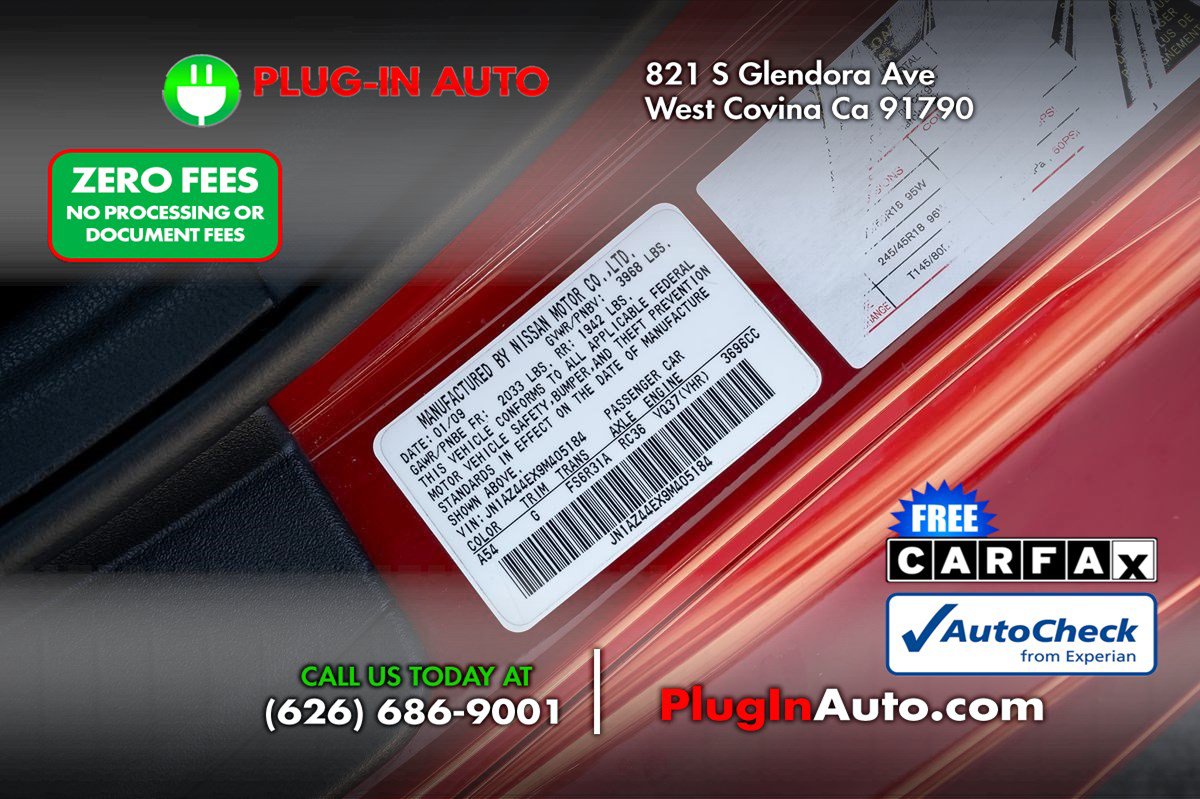 Used 2009 Nissan 370Z Touring RWD image 7