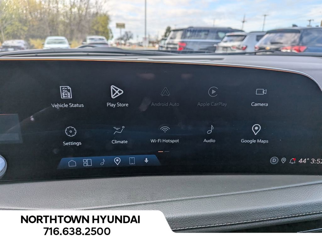 Used 2025 Cadillac XT4 Premium Luxury image 23