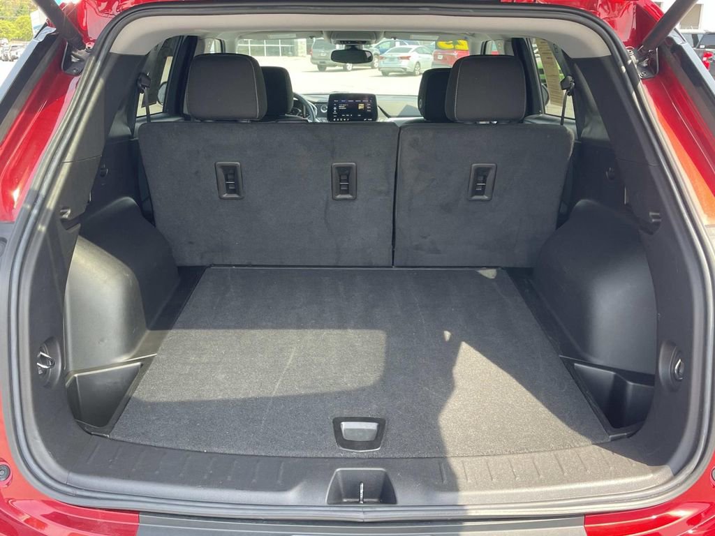 Used 2023 Chevrolet Blazer LT w/ Convenience Package image 11