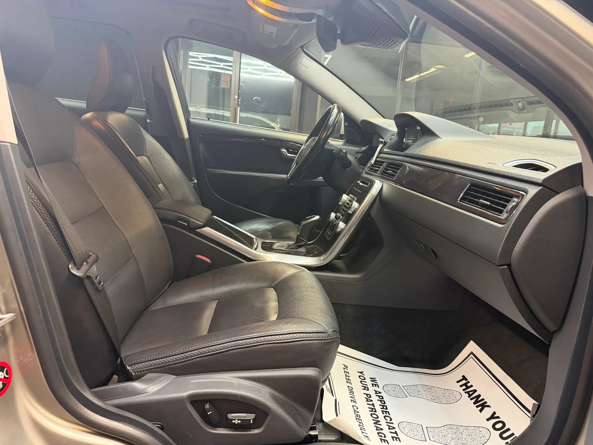 Used 2016 Volvo XC70 T5 Platinum w/ Protection Package AWD/4WD image 27