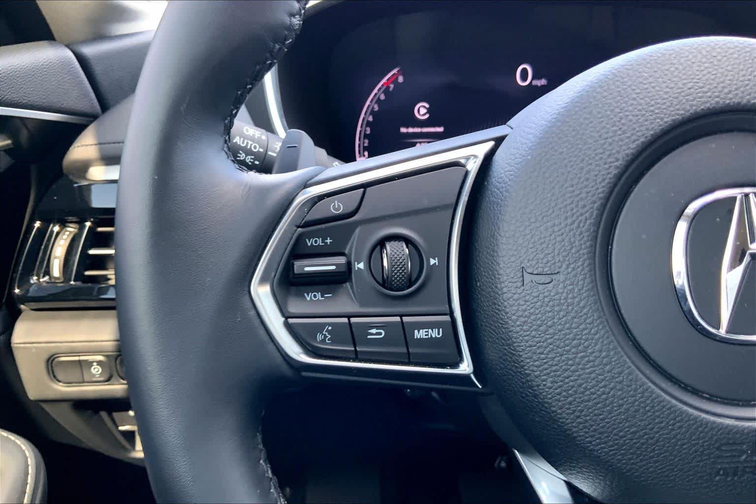 Used 2026 Acura MDX w/ Technology Package FWD image 23