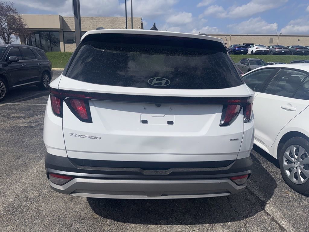 Certified 2025 Hyundai Tucson SEL image 3